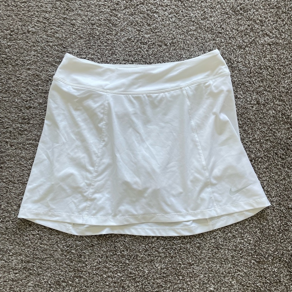 Nike White Women's Athletic Skirt with Subtle Swoosh